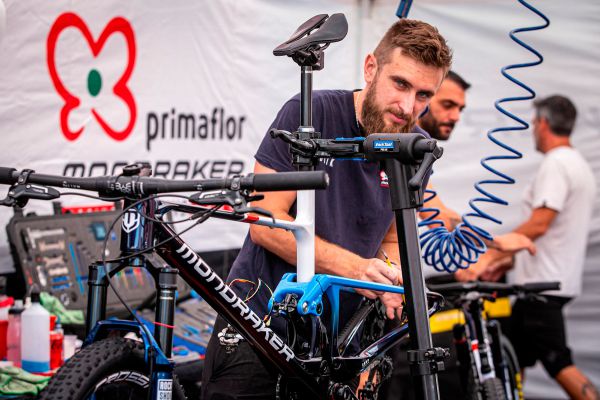 Mondraker F-Podium 2024