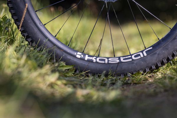 6T9 enduro Přemka Tejchamana