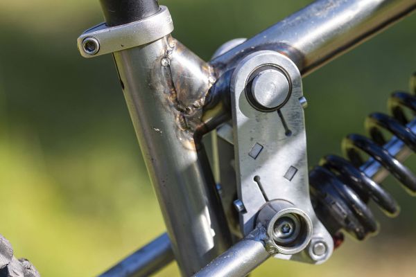 6T9 enduro Přemka Tejchamana