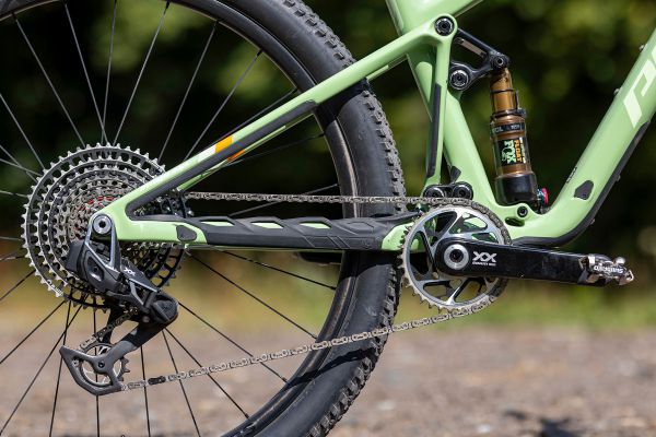 Pivot Mach 4 SL World Cup