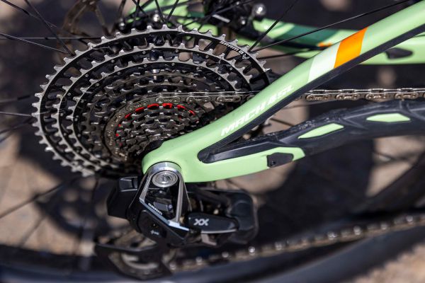 Pivot Mach 4 SL World Cup