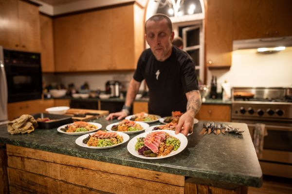 večeře v týmu Specialized