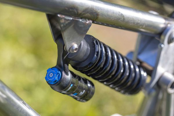 6T9 enduro Přemka Tejchamana