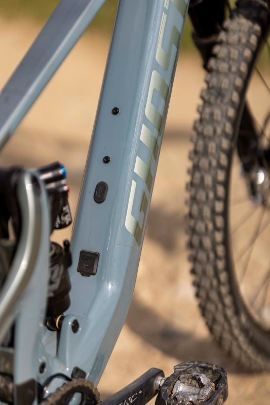 Ghost Path Riot CF Advanced