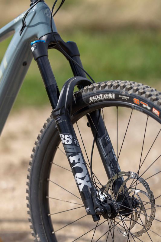 Ghost Path Riot CF Advanced