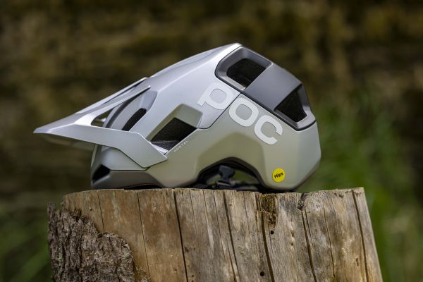 Přilba POC Kortal Race MIPS