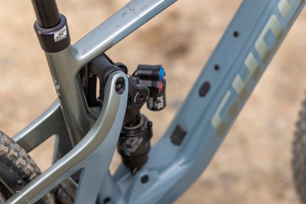 Ghost Path Riot CF Advanced