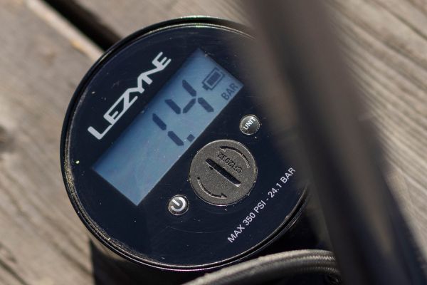 Lezyne Alloy Digital Drive 3,5