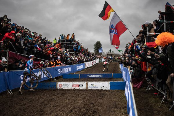 Zdeněk Štybar na nejbouřlivějším místě trati