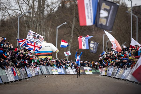 Kristýna Zemanová slaví stříbrnou medaili