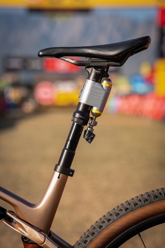 Canyon Lux World Cup CFR Untamed