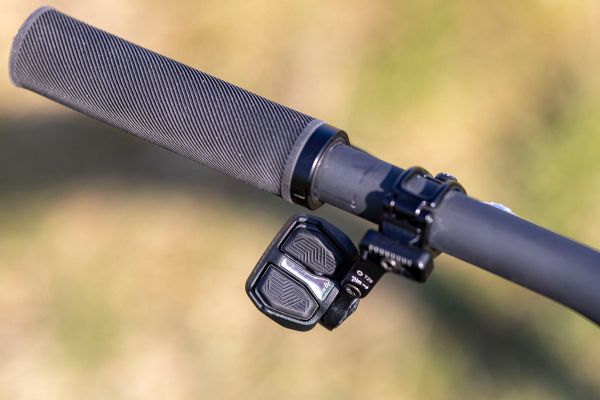 Rock Shox Flight Attendant 2024