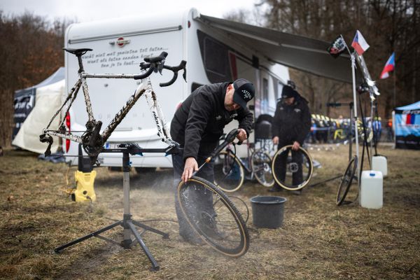 Mistrovství světa v cyklokrosu Tábor 2024 - neděle