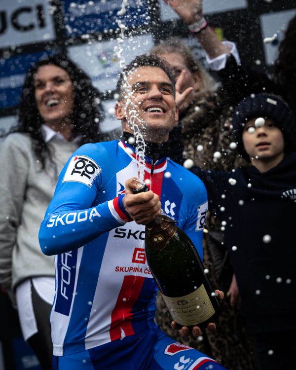 Mistrovství světa v cyklokrosu Tábor 2024 - neděle