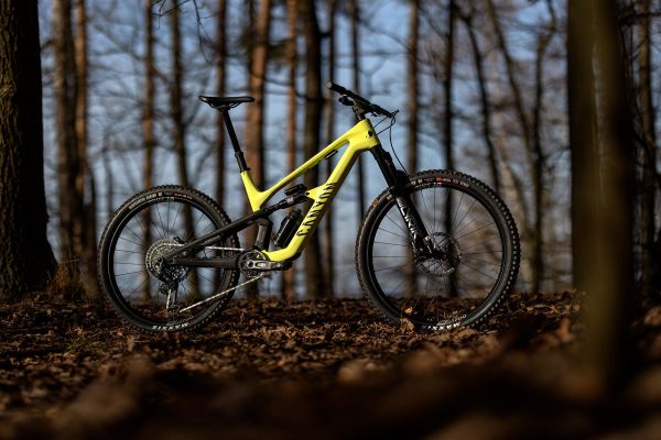 Canyon Spectral CF 9