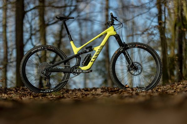 Canyon Spectral CF 9