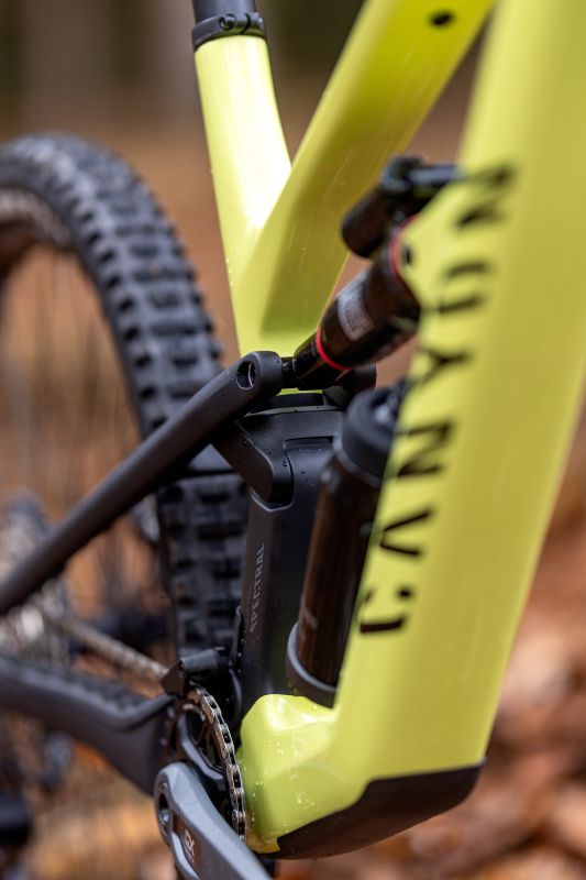 Canyon Spectral CF 9