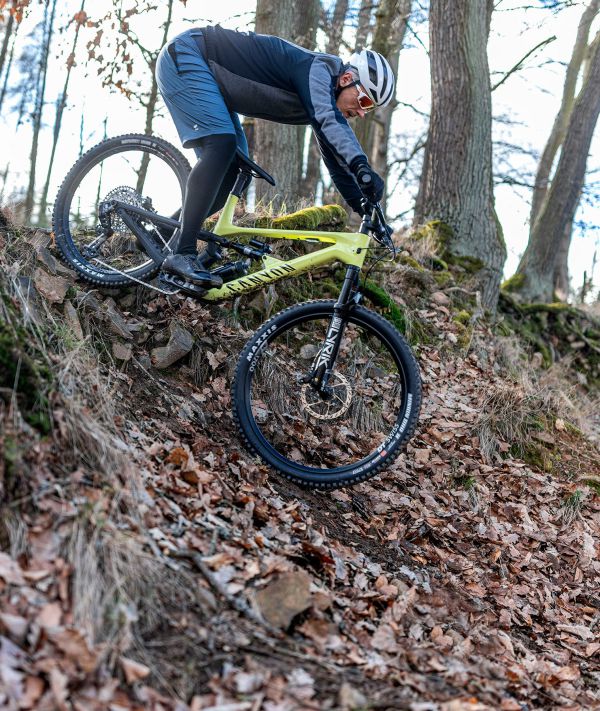 Canyon Spectral CF 9