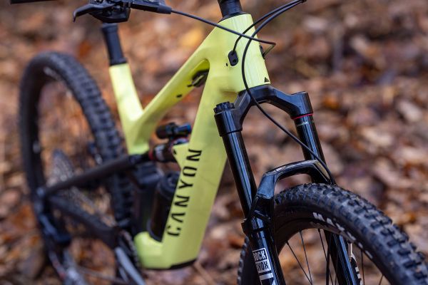 Canyon Spectral CF 9