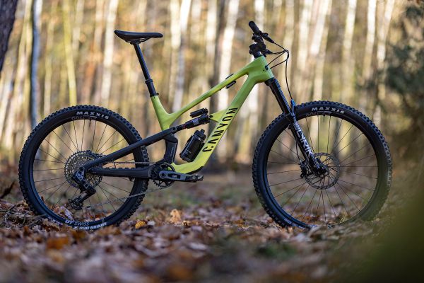 Canyon Spectral CF 9