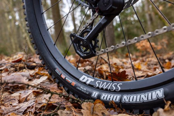 Canyon Spectral CF 9