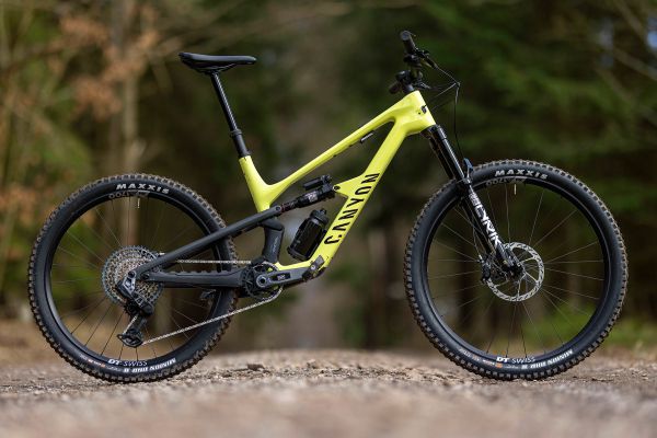 Canyon Spectral CF 9