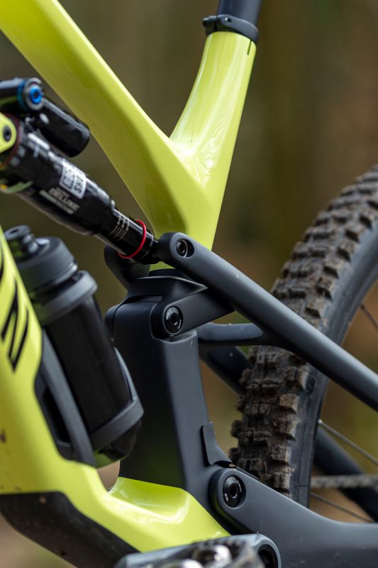 Canyon Spectral CF 9