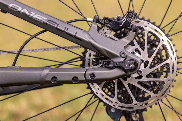 Crussis ONE-Full 10.9-M