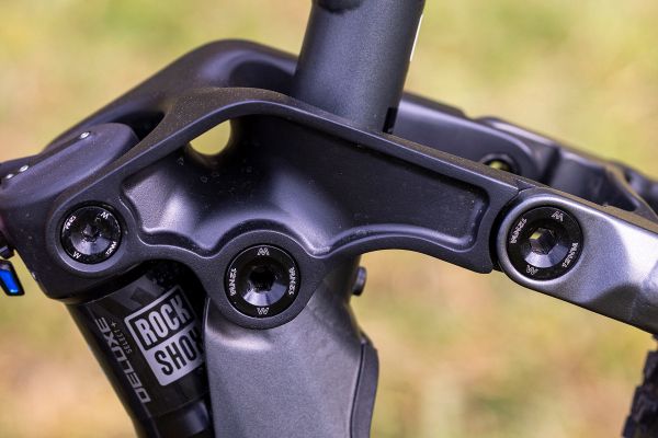 Crussis ONE-Full 10.9-M