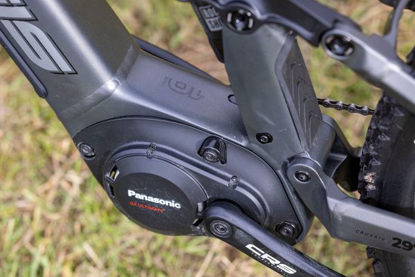 Crussis ONE-Full 10.9-M