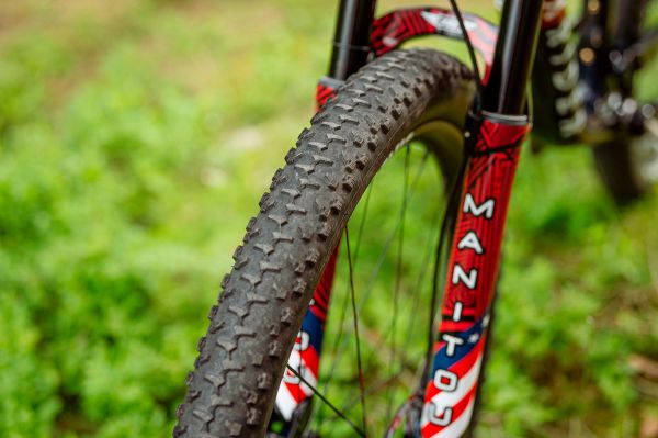 Rockrider Race 940S Savilie Blunk