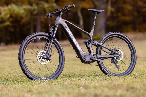 Crussis ONE-Full 10.9-M