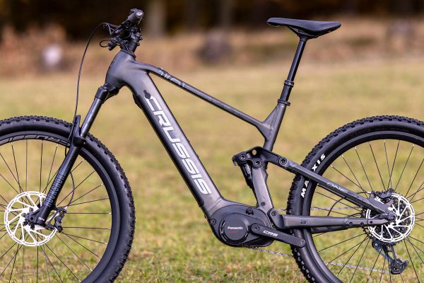 Crussis ONE-Full 10.9-M