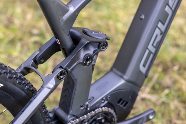 Crussis ONE-Full 10.9-M