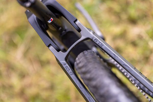 Crussis ONE-Full 10.9-M