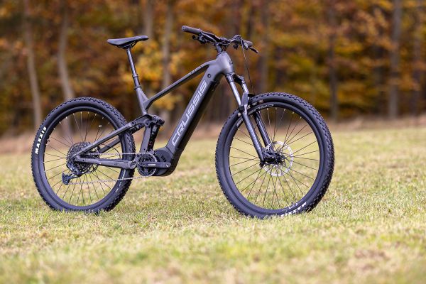 Crussis ONE-Full 10.9-M