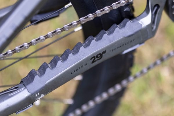 Crussis ONE-Full 10.9-M