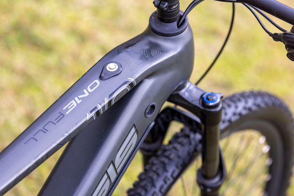 Crussis ONE-Full 10.9-M