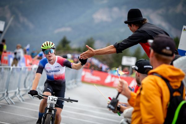 MS 2024 - štafety - slovensko-andorrské Hi5