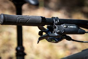 Merida eONE-Eighty 700