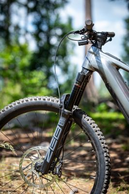 Merida eONE-Eighty 700