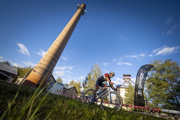 Cyklokros v Hornickém skanzenu Mayrau