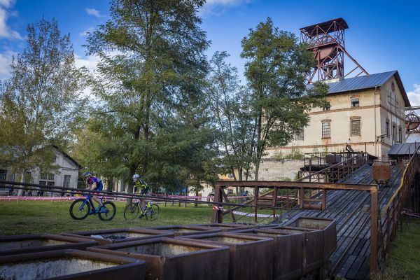 Cyklokros v Hornickém skanzenu Mayrau