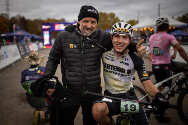 tým Subterra Santa Cruz