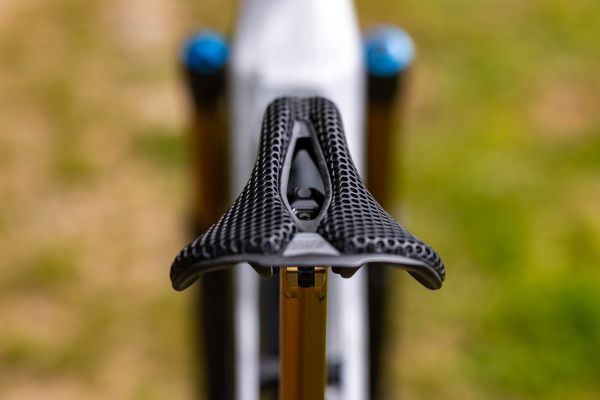 Rock Machine Whizz na tři způsoby