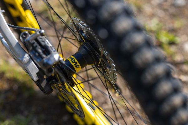 Rock Machine Whizz na tři způsoby