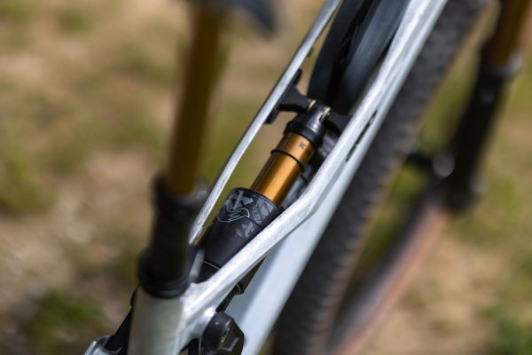 Rock Machine Whizz na tři způsoby