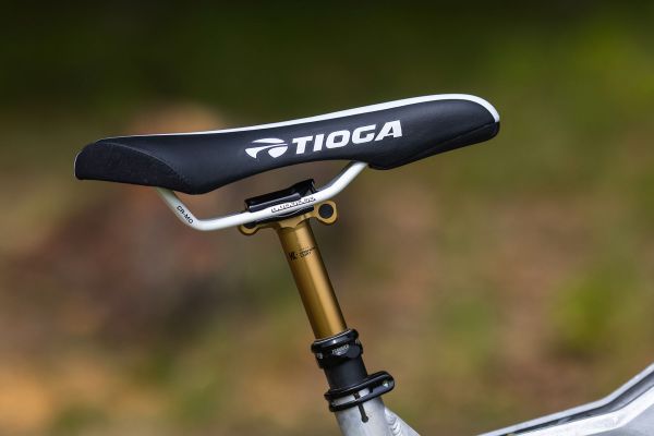 Rock Machine Whizz na tři způsoby