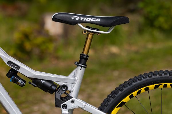 Rock Machine Whizz na tři způsoby