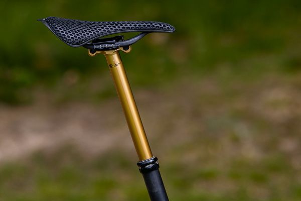 Rock Machine Whizz na tři způsoby